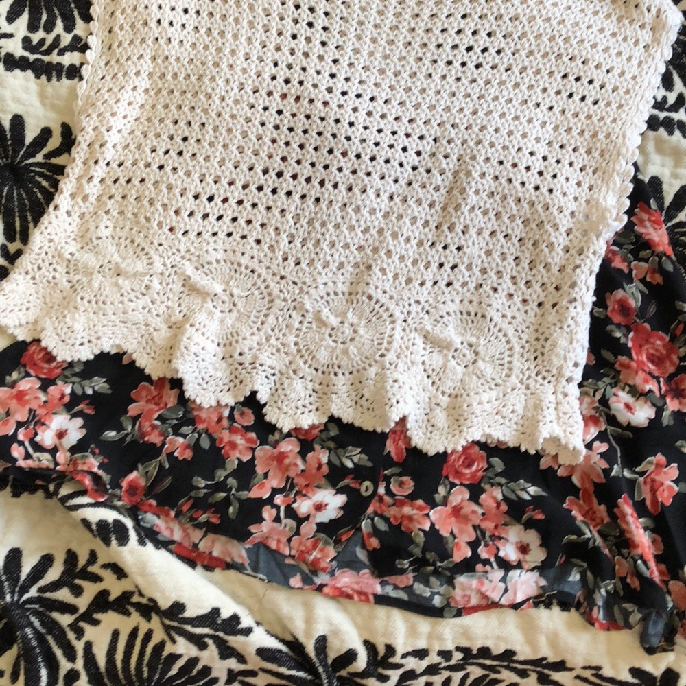 Forever 21 Button Up Floral Skirt ✨